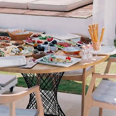 Mes Mudita Çeşme
