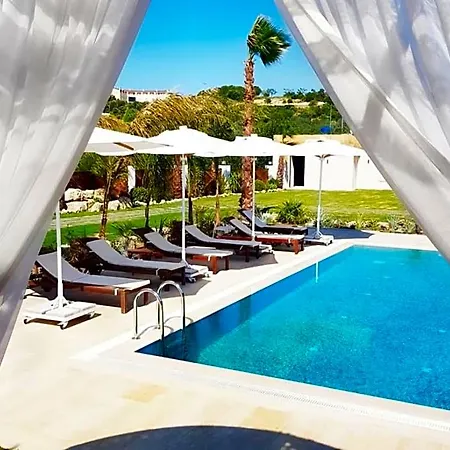 Mes Mudita Otel 3*